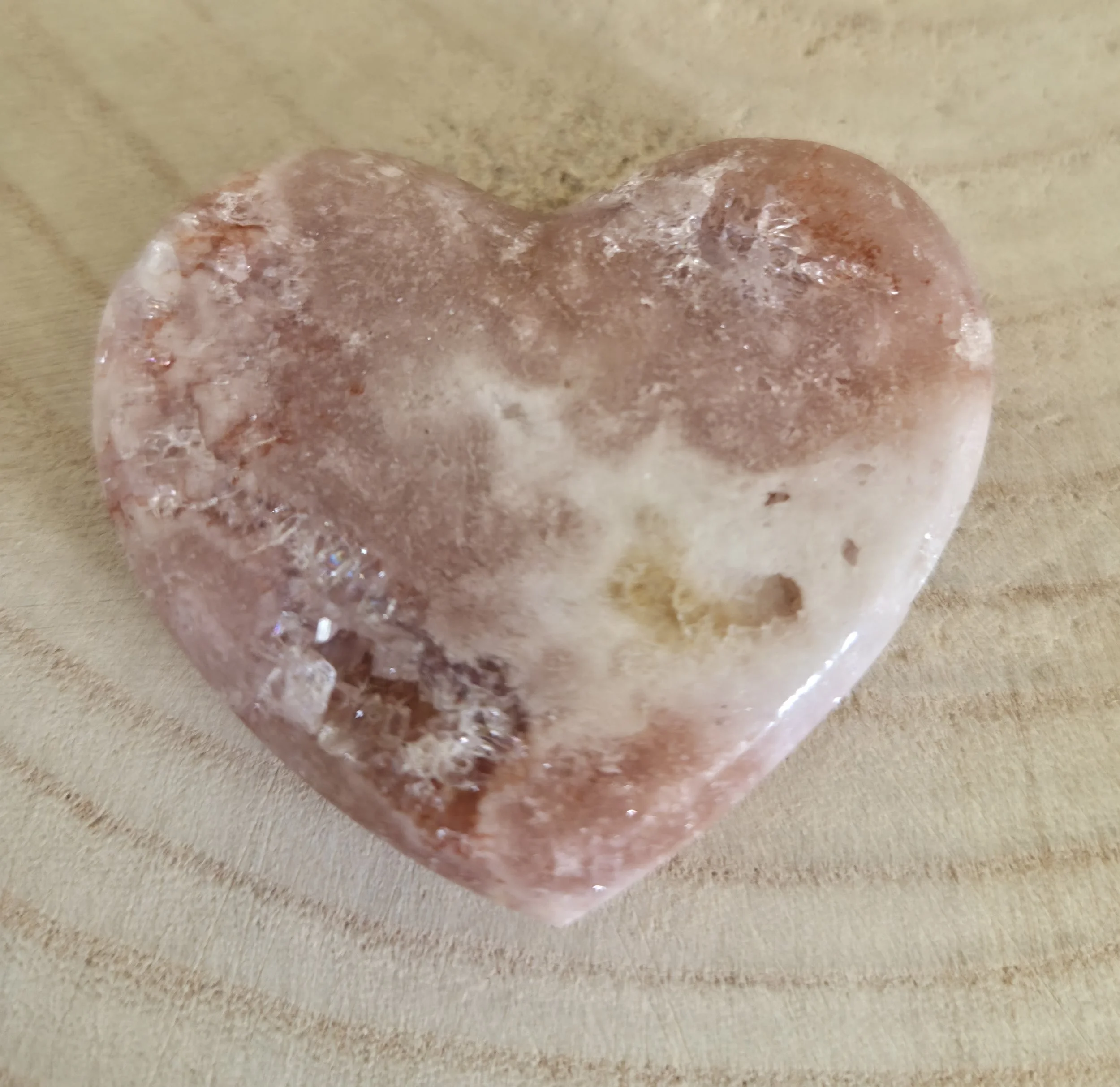 Medium pink amethyst heart