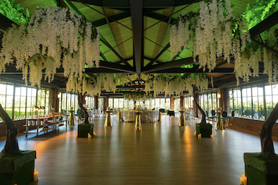 The Inn at St. Johns Michigan Wedding Venue Planner Day-of Coordination