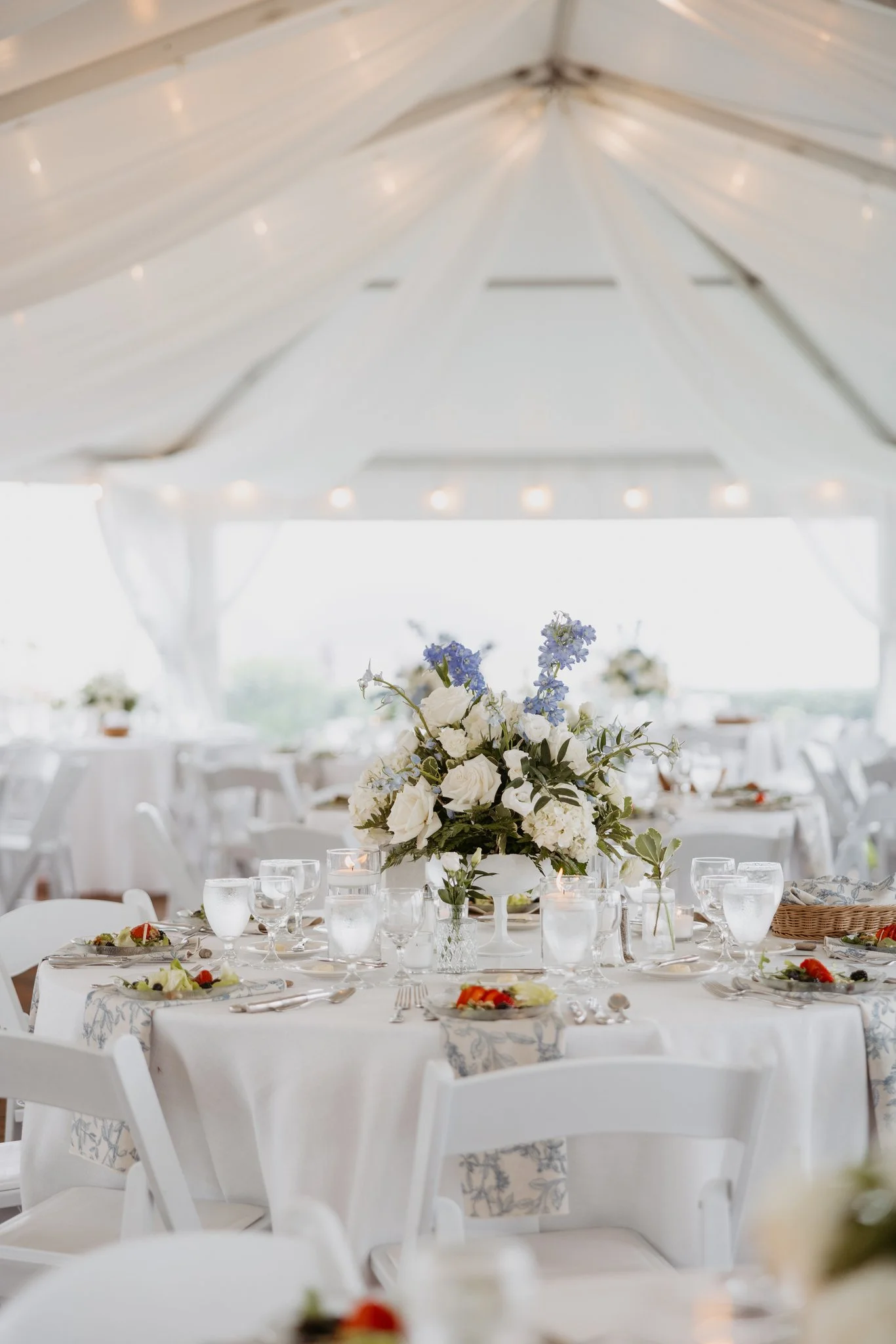 Tented Lakeside Head Table | Lake Michigan Wedding Reception Design