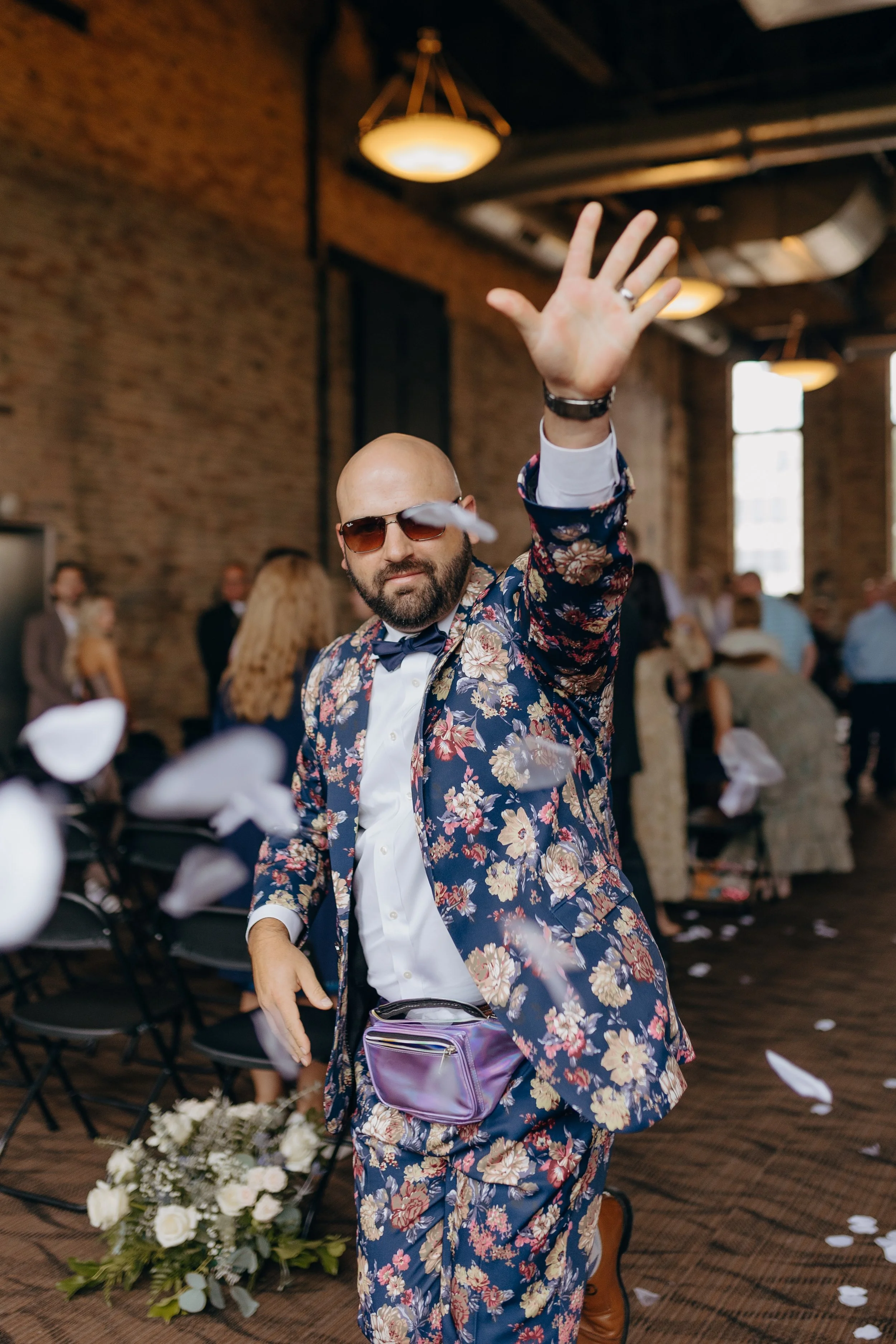 How to Choose a Wedding Vendor Team That Works Together