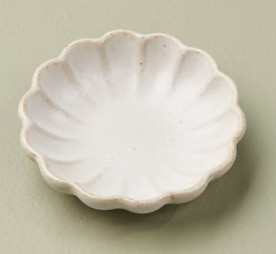 Ivory scalloped trinket dish
