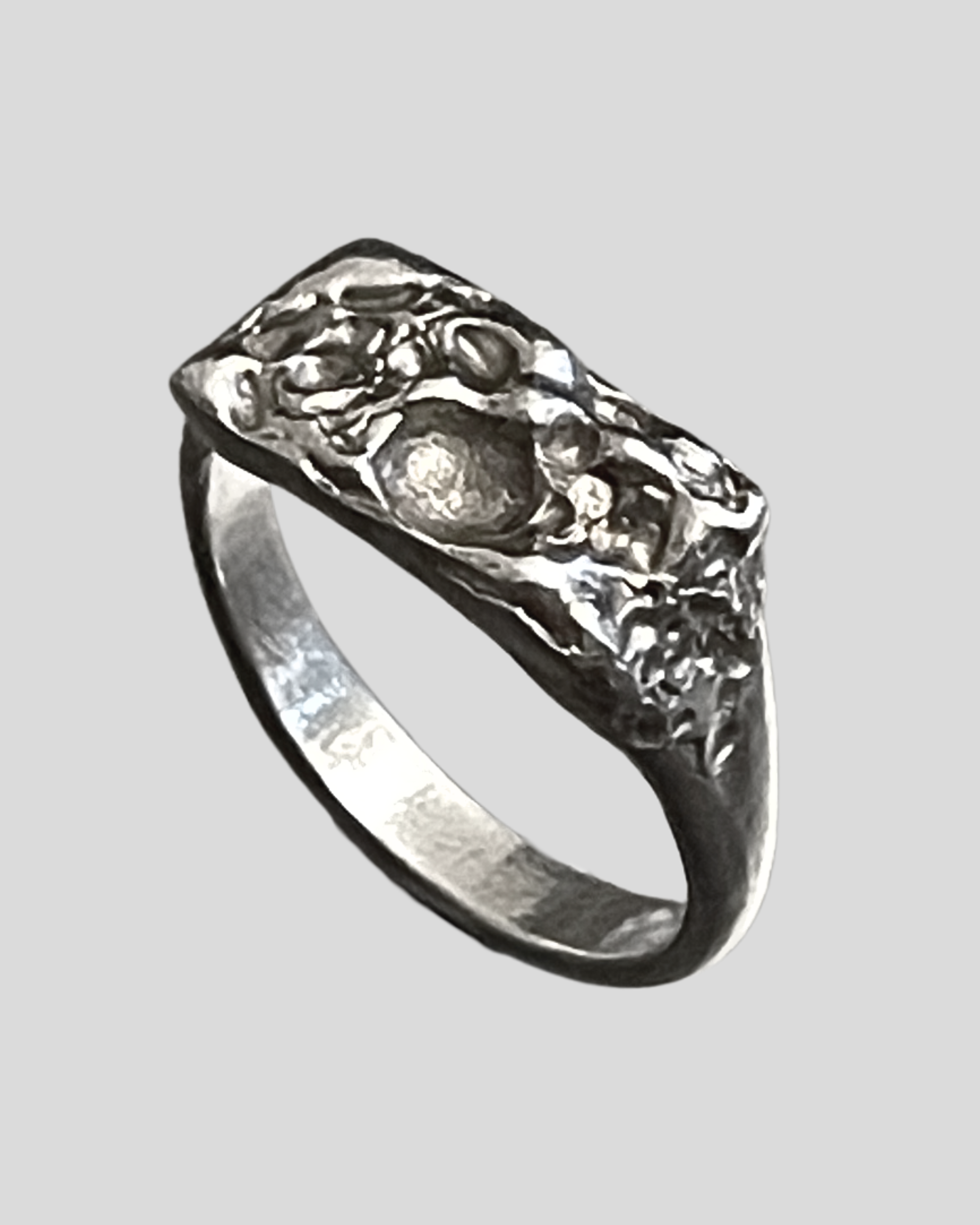 Tafoni Signet
