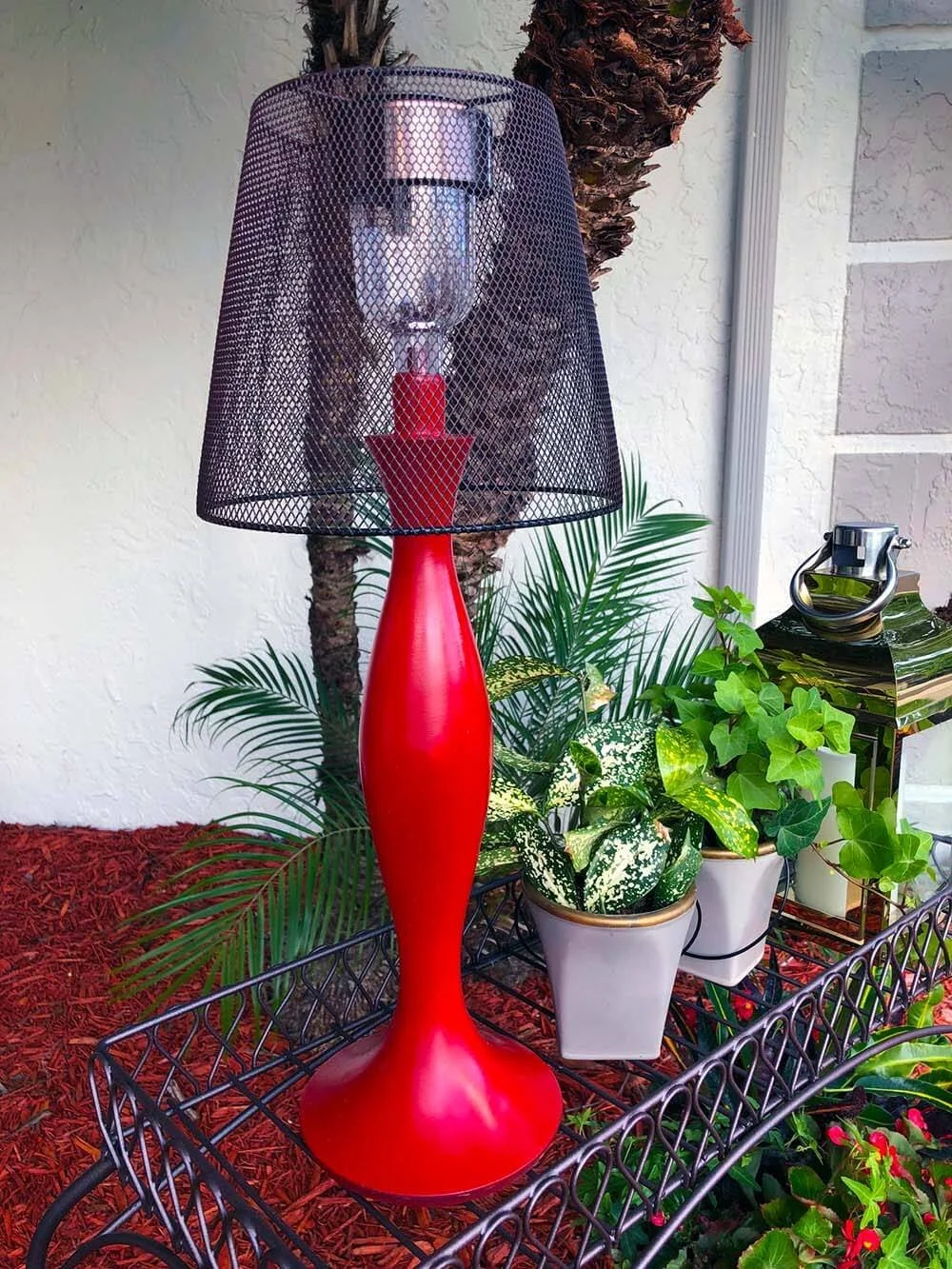 Make a DIY Solar Lamp in Under an Hour
