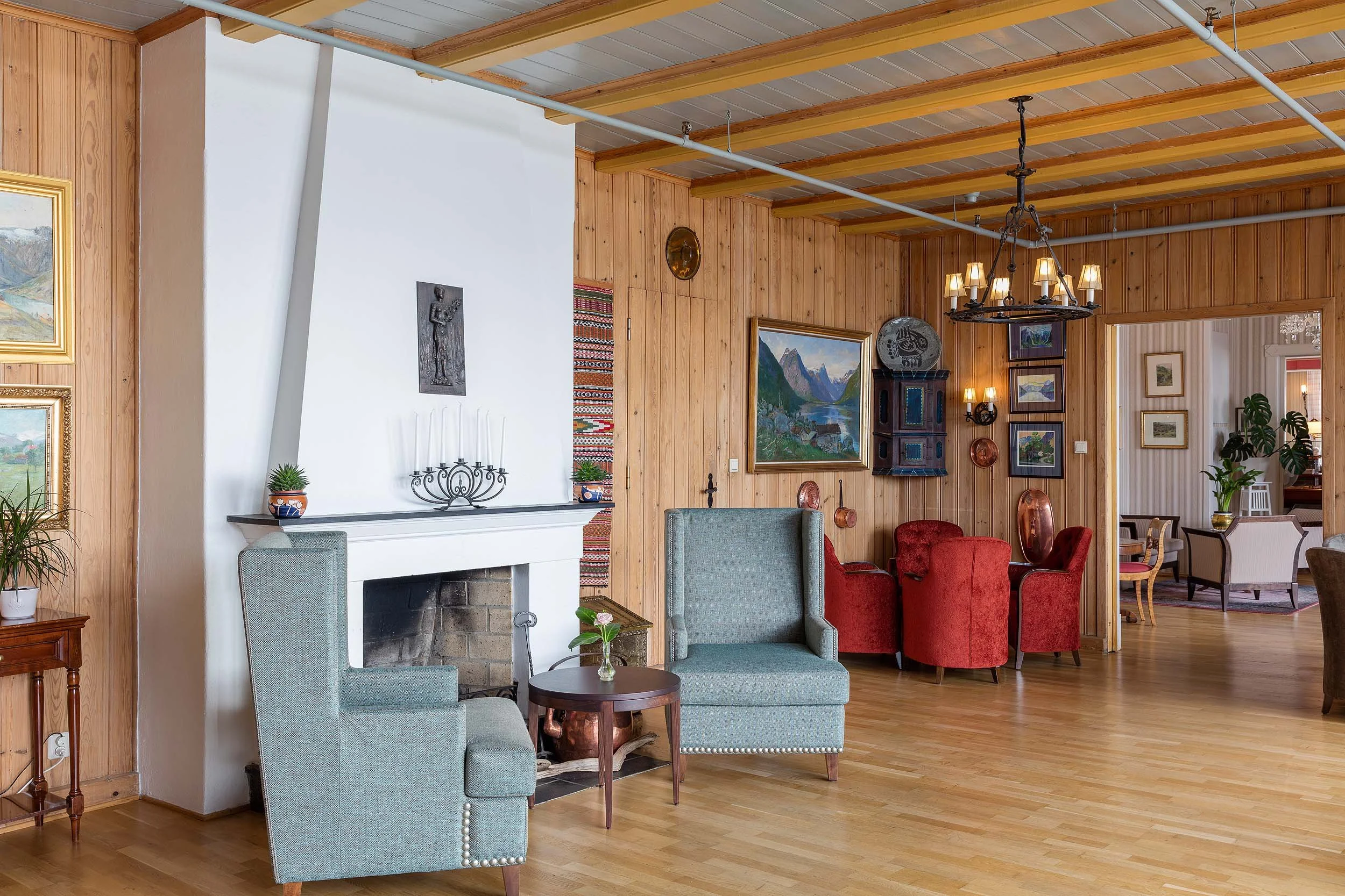 Fireplace room