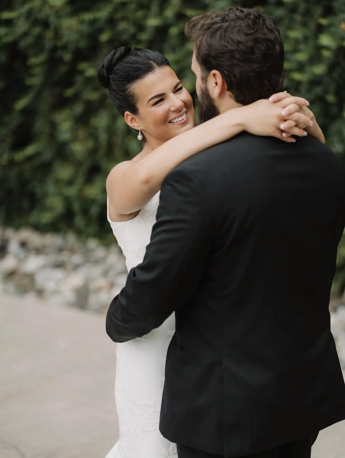 Luxury makeup artist Columbus Ohio, Bridal makeup Columbus Ohio, Destination wedding makeup artist, Celebrity makeup artist Columbus, Best makeup artist in Columbus Ohio, High-end makeup artist Columbus, Makeup with Anna Kleman