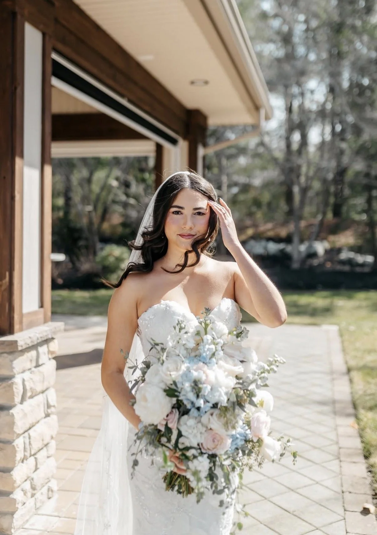 Luxury makeup artist Columbus Ohio, Bridal makeup Columbus Ohio, Destination wedding makeup artist, Celebrity makeup artist Columbus, Best makeup artist in Columbus Ohio, High-end makeup artist Columbus, Makeup with Anna Kleman