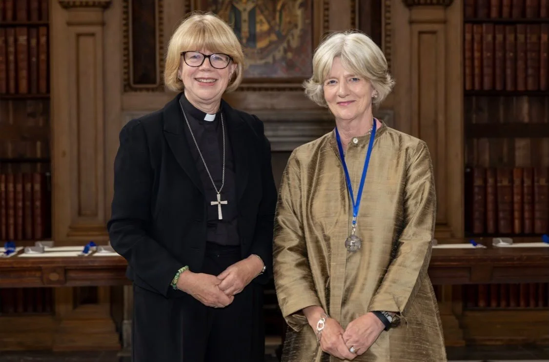So proud to announce our very own Veronica Hope Hailey was presented on Friday with the Canterbury Cross for her exceptional research on trust and trustworthiness in the @thechurchofengland. 

Veronica will be talking about this report at our Interes
