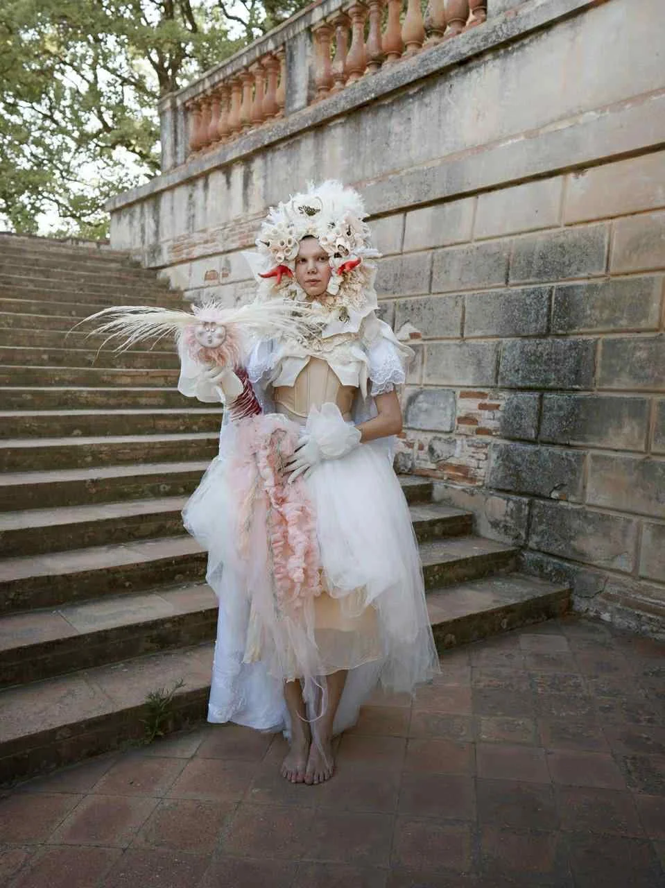 The Labrinth
in collaboration with Paola Idrontino
featuring 'Paluna' Puppet