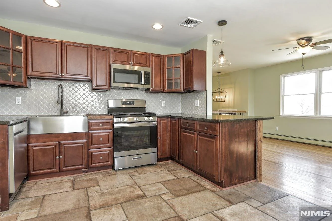 After-Interior-Painting-Kitchen-Open-Floor-Dowglas-Painting-and-More-3.JPG