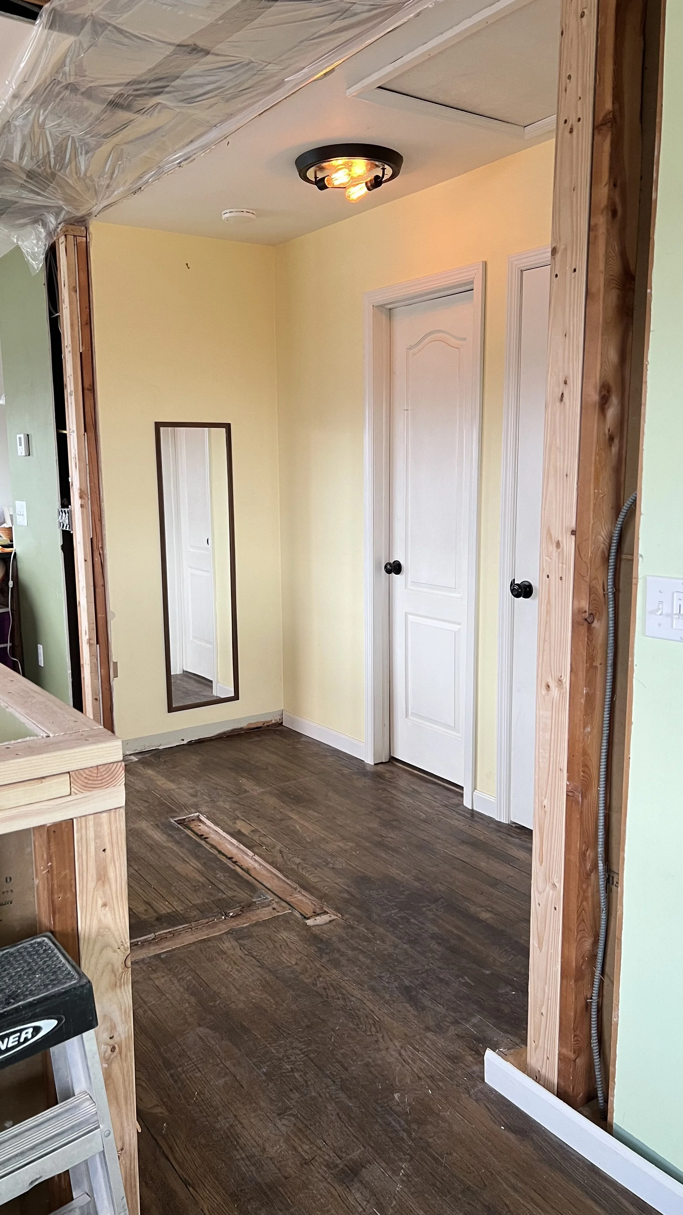 Before-Interior-Painting-Hallway-Dowglas-Painting-and-More-2.jpeg