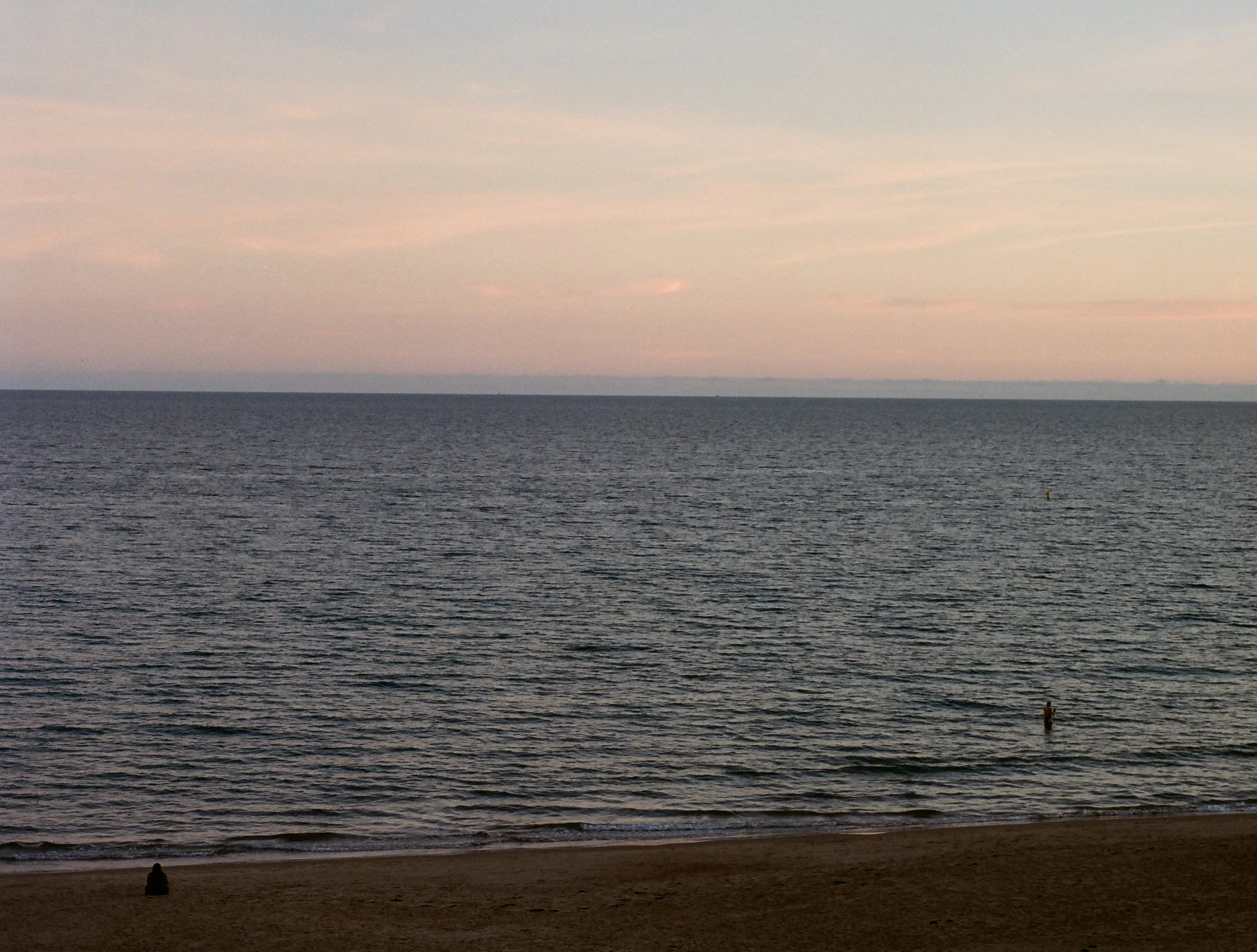 Chasing Horizons