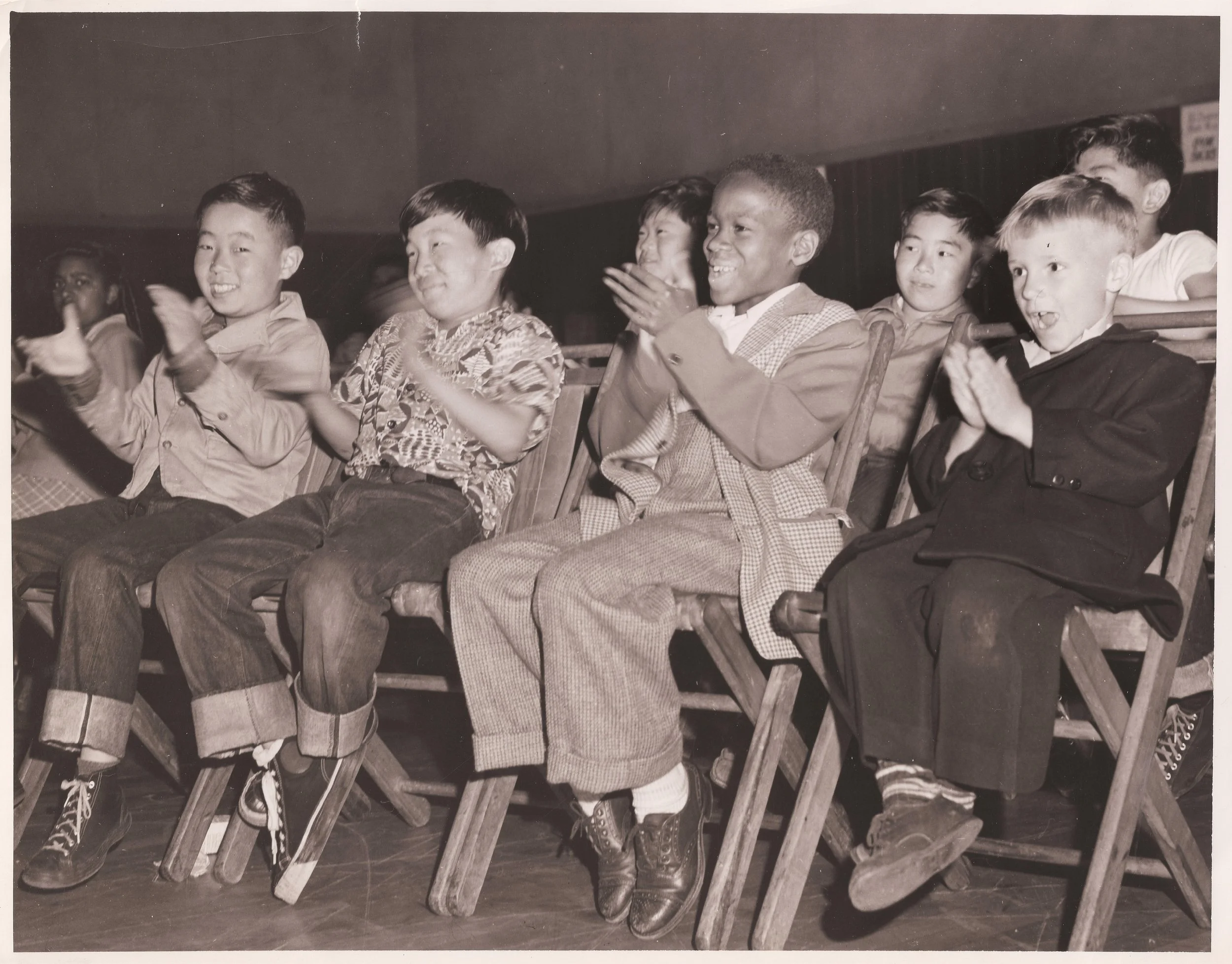 1950_Youth Applause 1940s.jpg