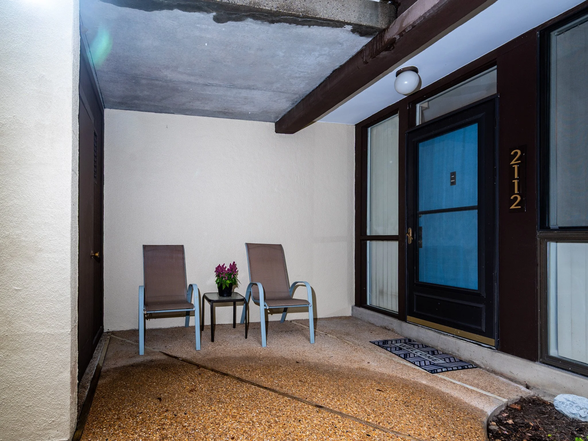 Patio_4.jpg
