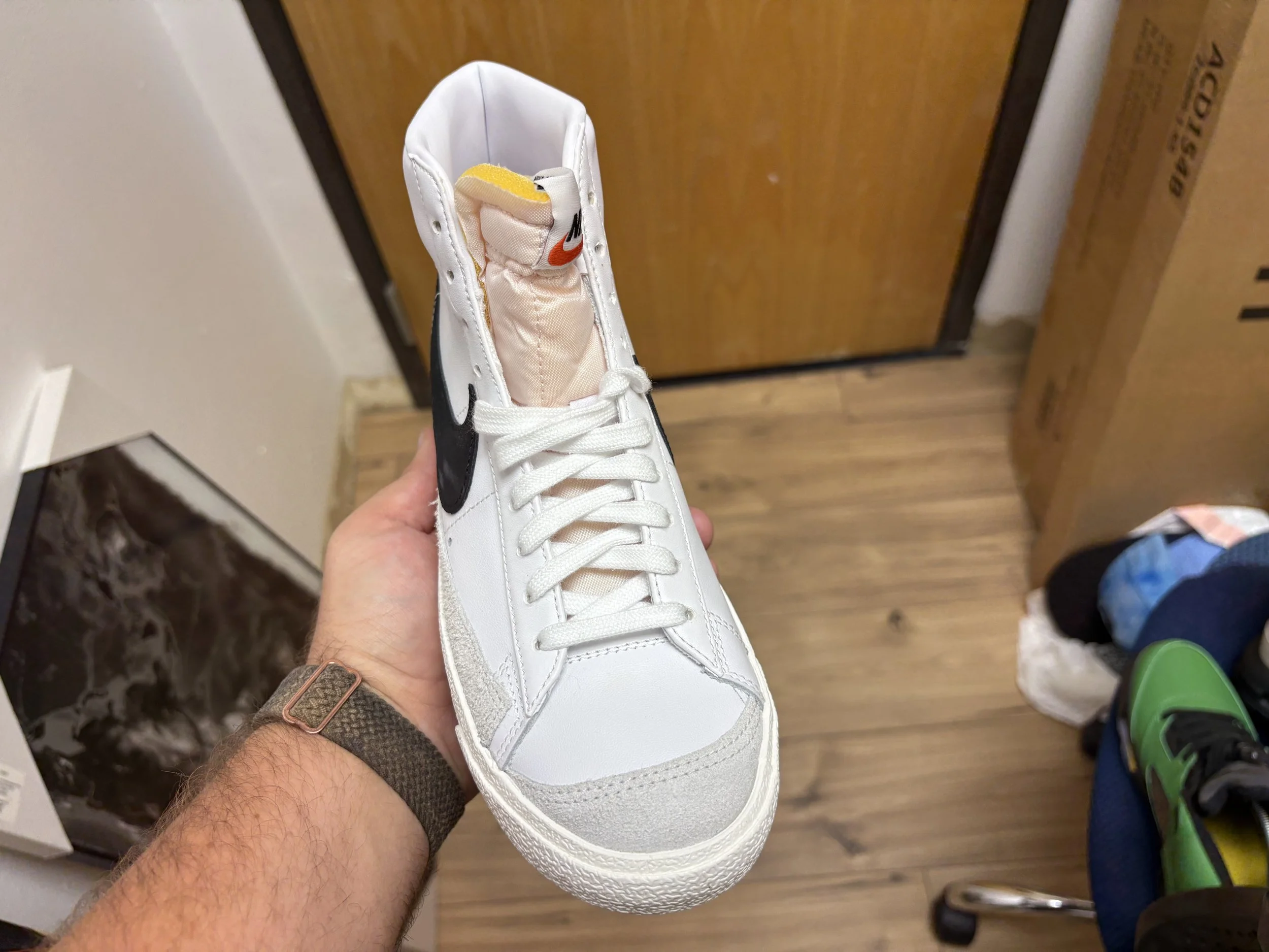 WOMENS NIKE BLAZER MID 77