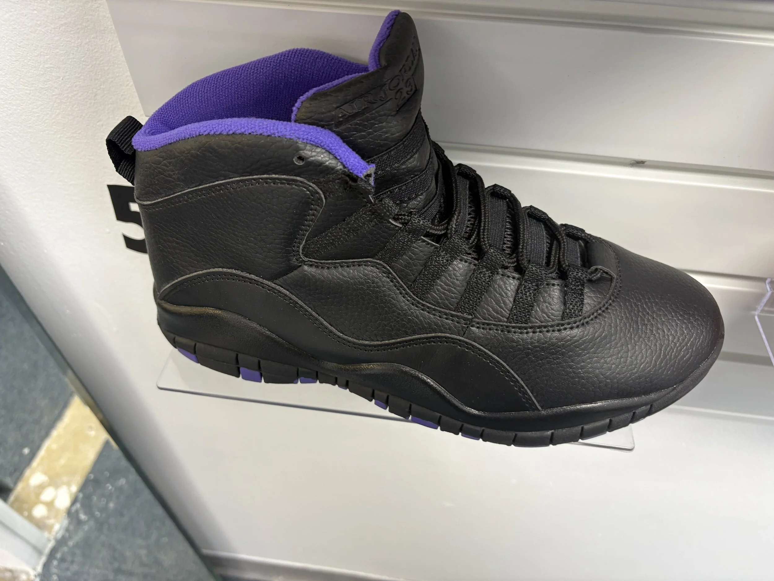 JORDAN 10 OG Sacramento