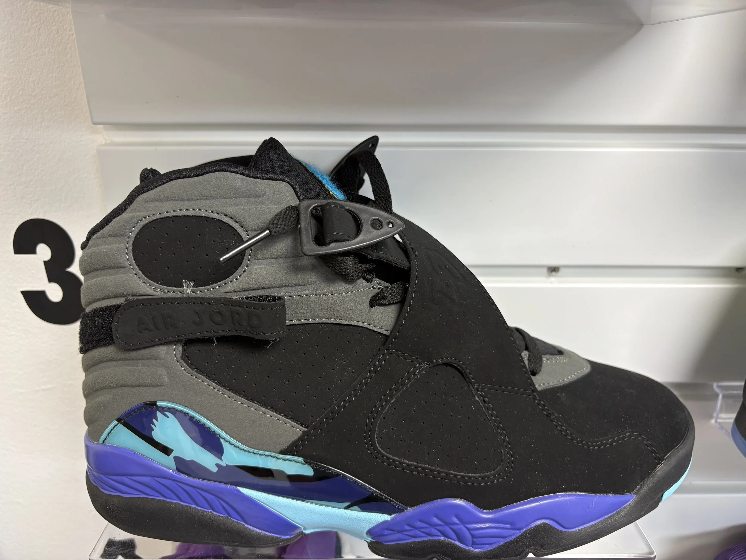JORDAN AUQUA 8