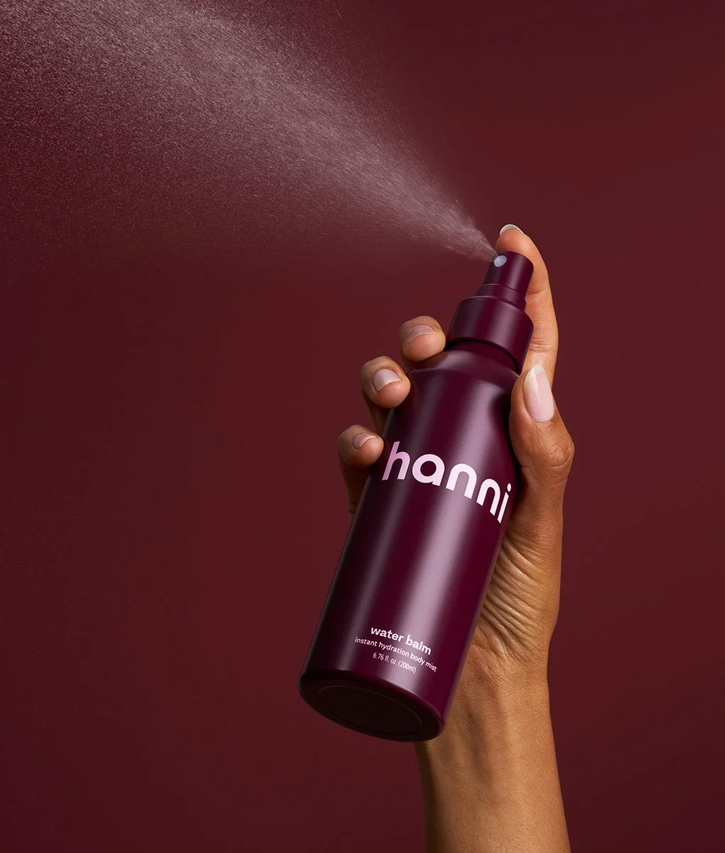 Model_HandSprayingMist_MAIN_0149_v2.jpg