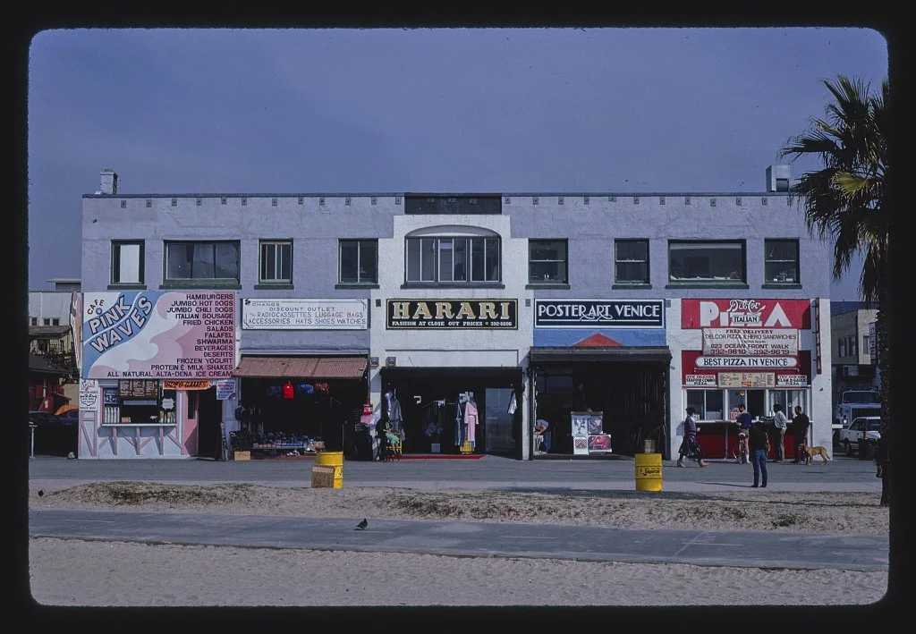 Shops on Ocean Front Walk, 1985. John Margolies Roadside America photograph archive, Library of Congress. No known restrictions on publication.