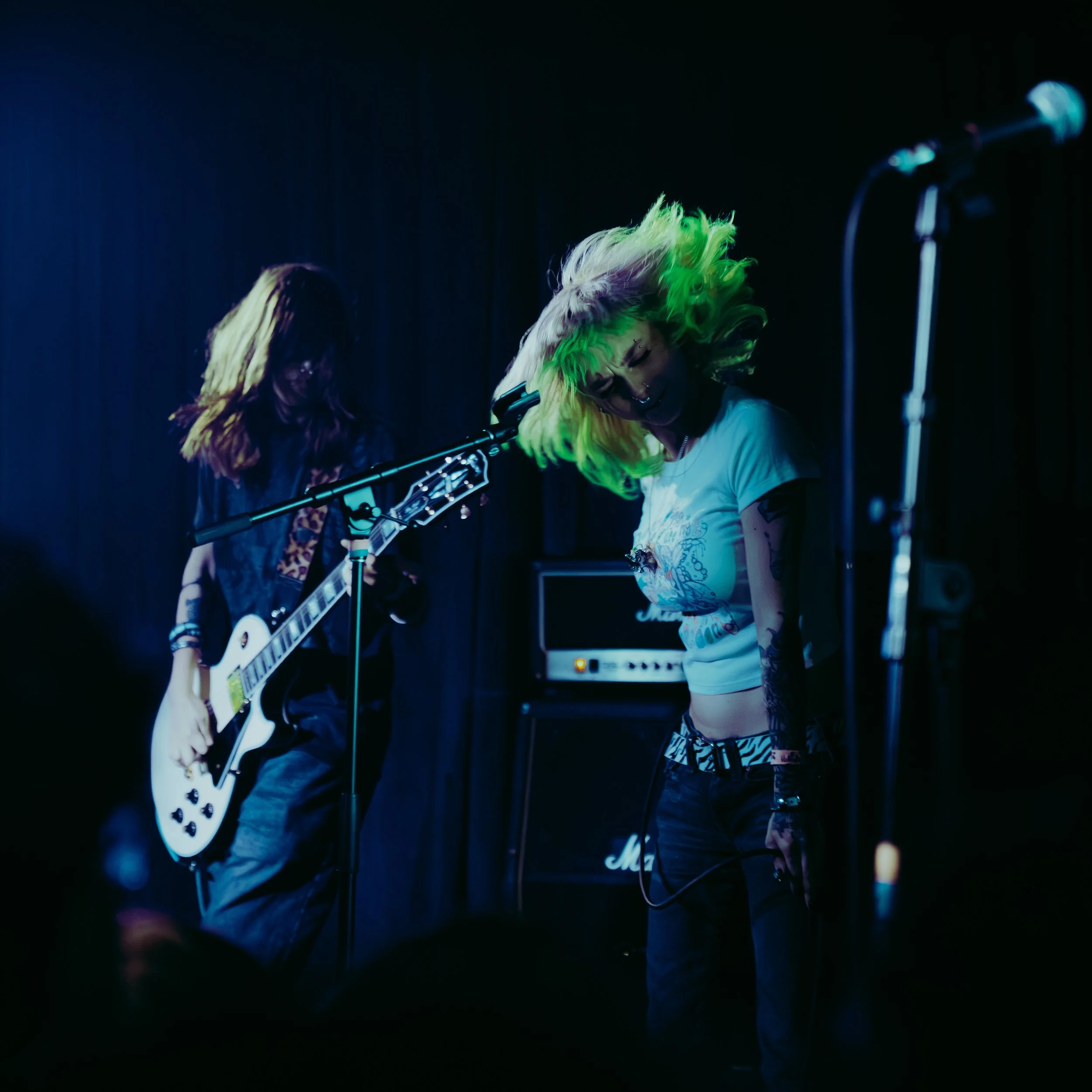 @arranged.in.april last night 📸

This sold out show was one I wouldn&rsquo;t want to have missed. The energy was nuts inside of Grey Witch 🖤🤍

Show: @vegas.underground 
Photos: @jewelfphoto 
Venue: @greywitch_lv