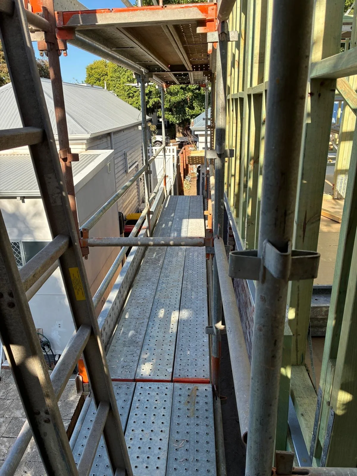 Scaffold for Tight Area
