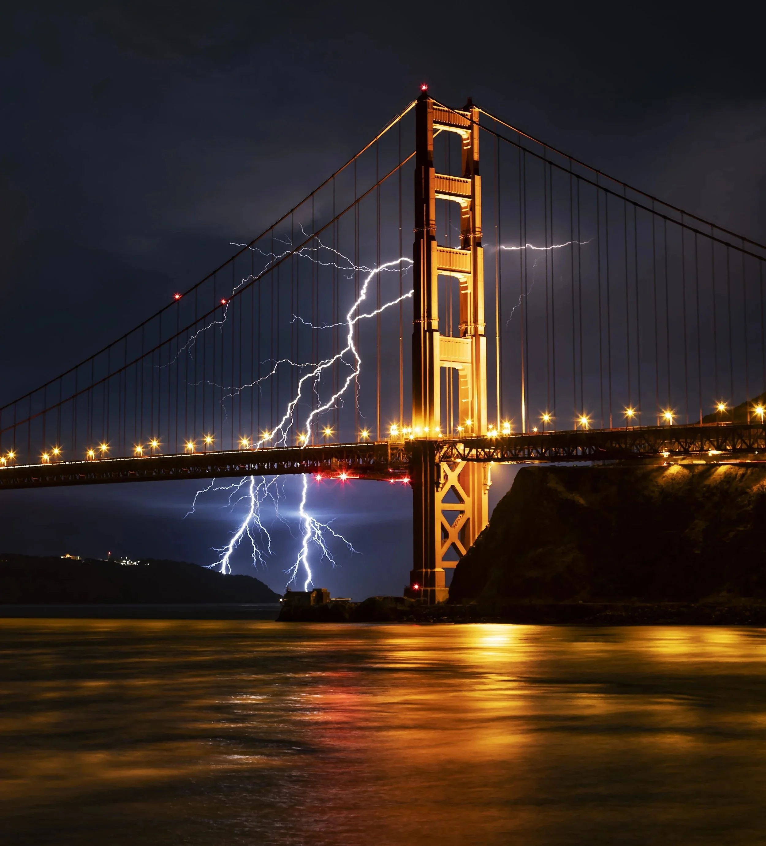 GG+Lightning+2020.tif222.jpg