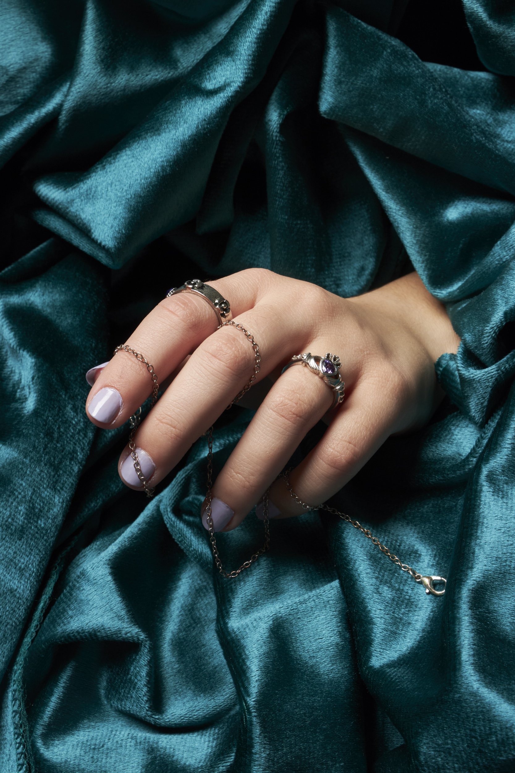 Jewerly_Hand2.jpg