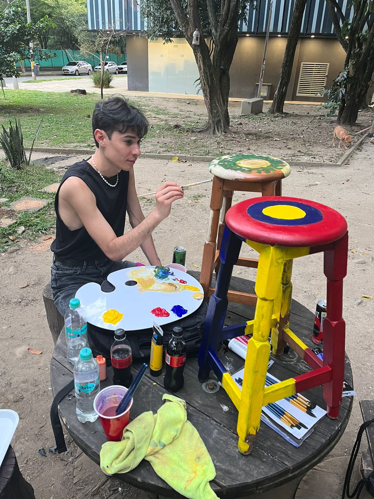 Salida a pintar banquillos