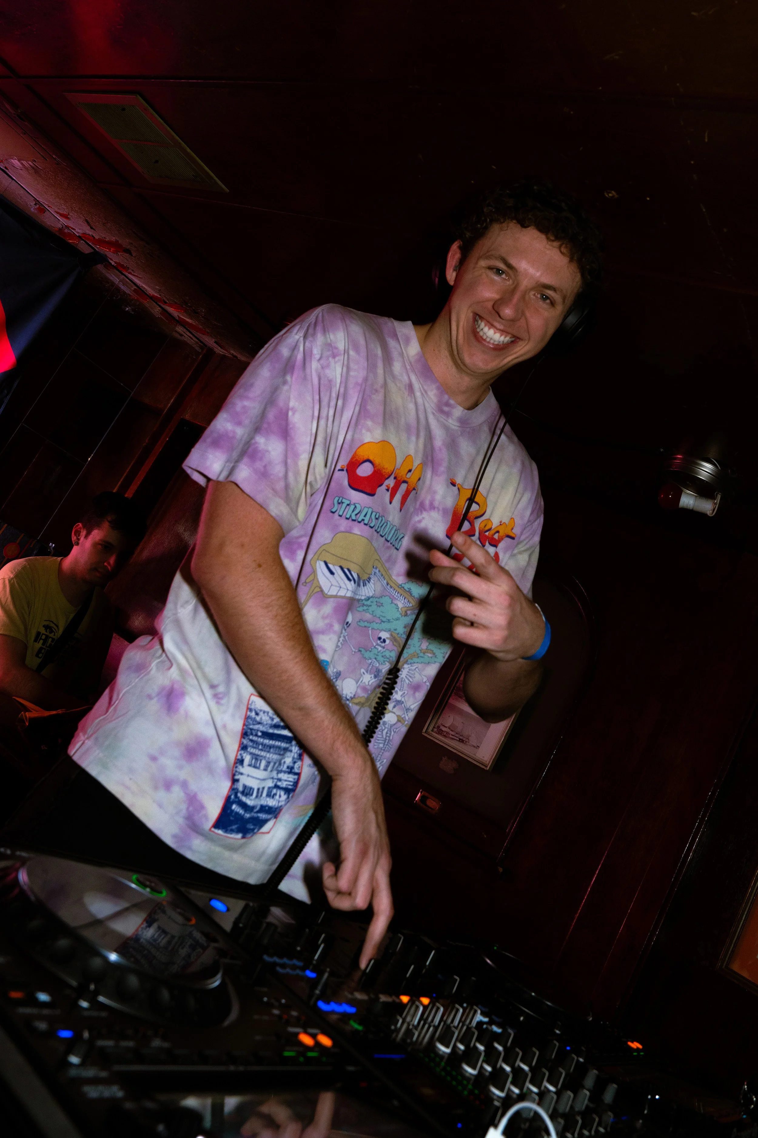 Heavy Rotation 001-1-Small.jpg