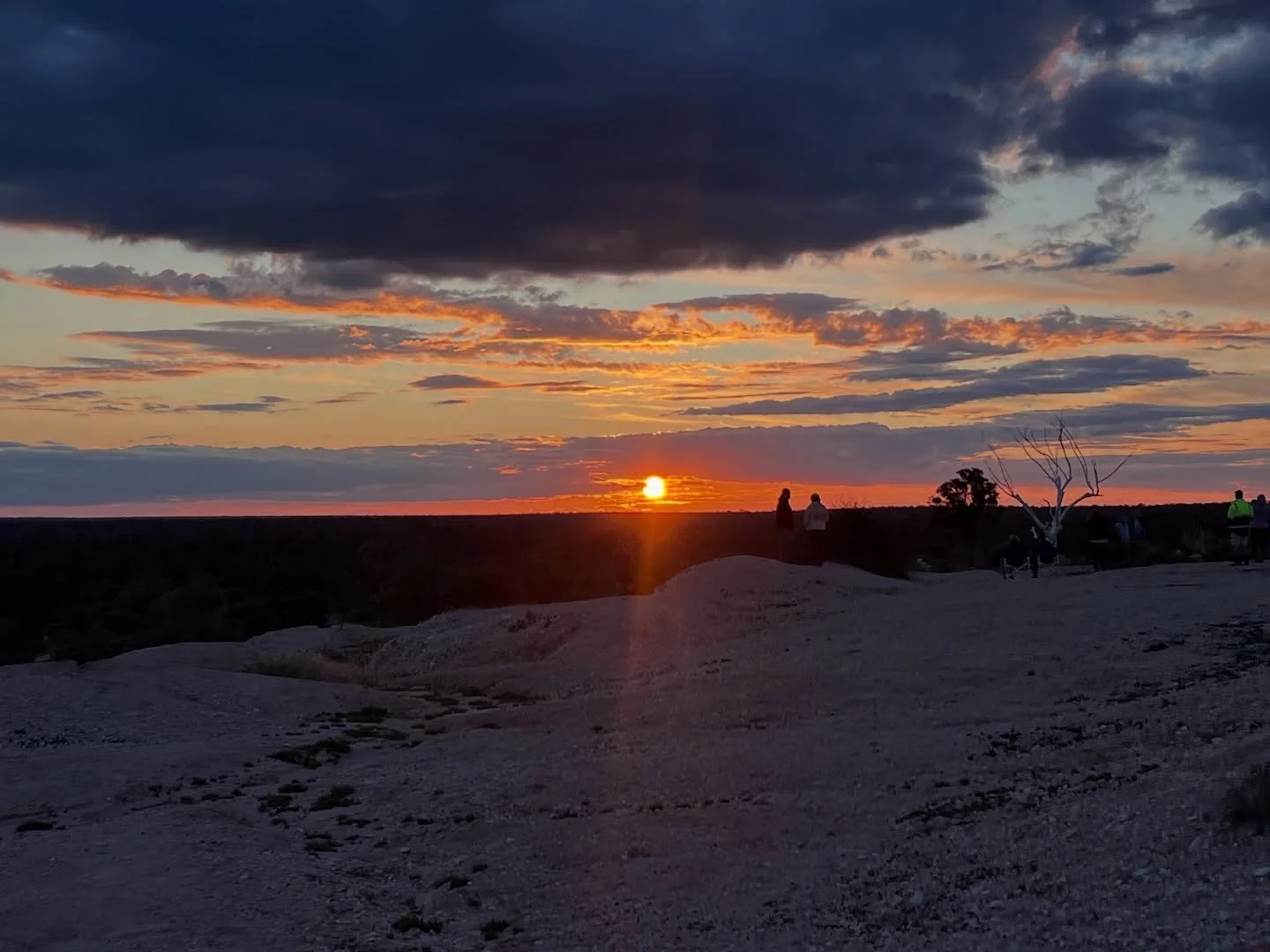 🌅 A few different sunsets from Lightning Ridge - most at the first shaft lookout