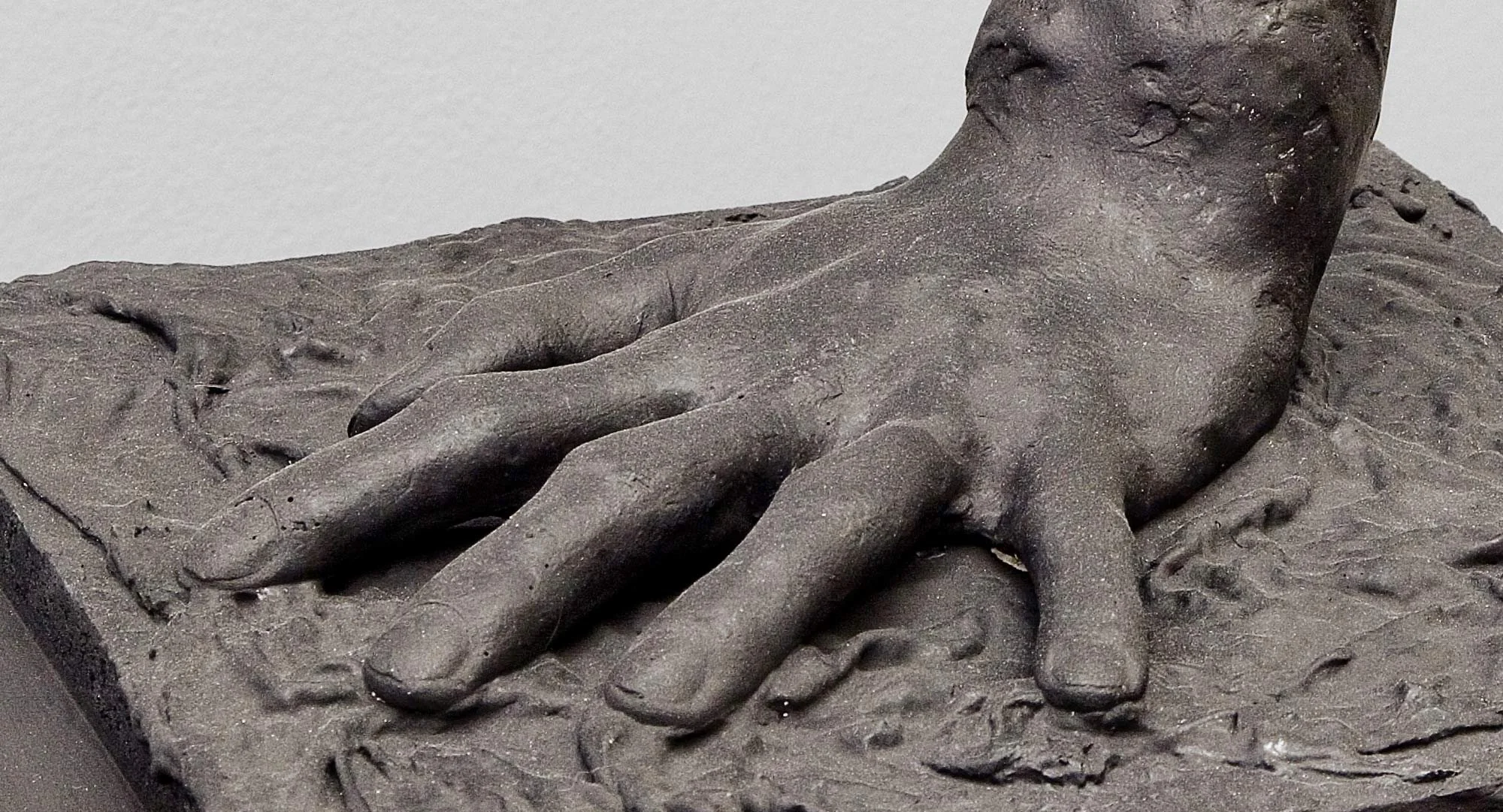 Matthias-Mollner_Rare-creature-from-earth_1c_Ausschnitt_klein_Web.jpg