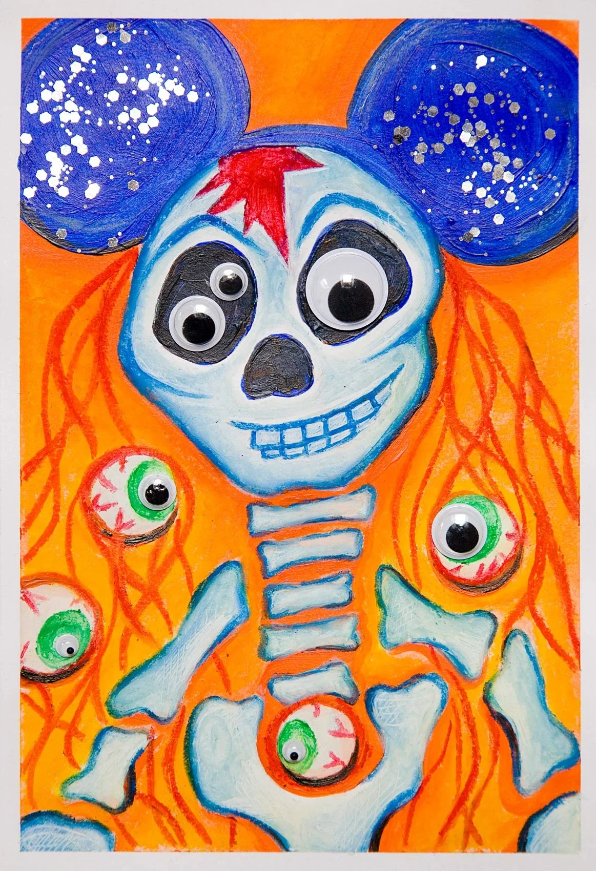 „Isn´t it ironic“. Ölpastell, Glitter und Wackelaugen auf Papier. 21 x 14,8 cm. 2023