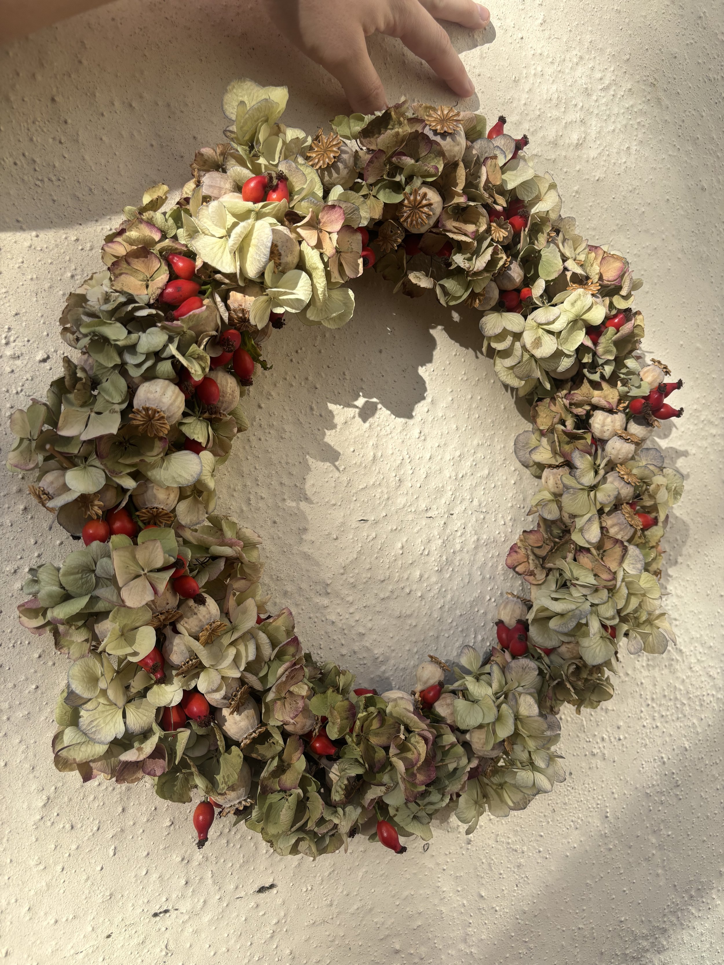 Natural Dried Hydrangea and Poppy head Wreath
