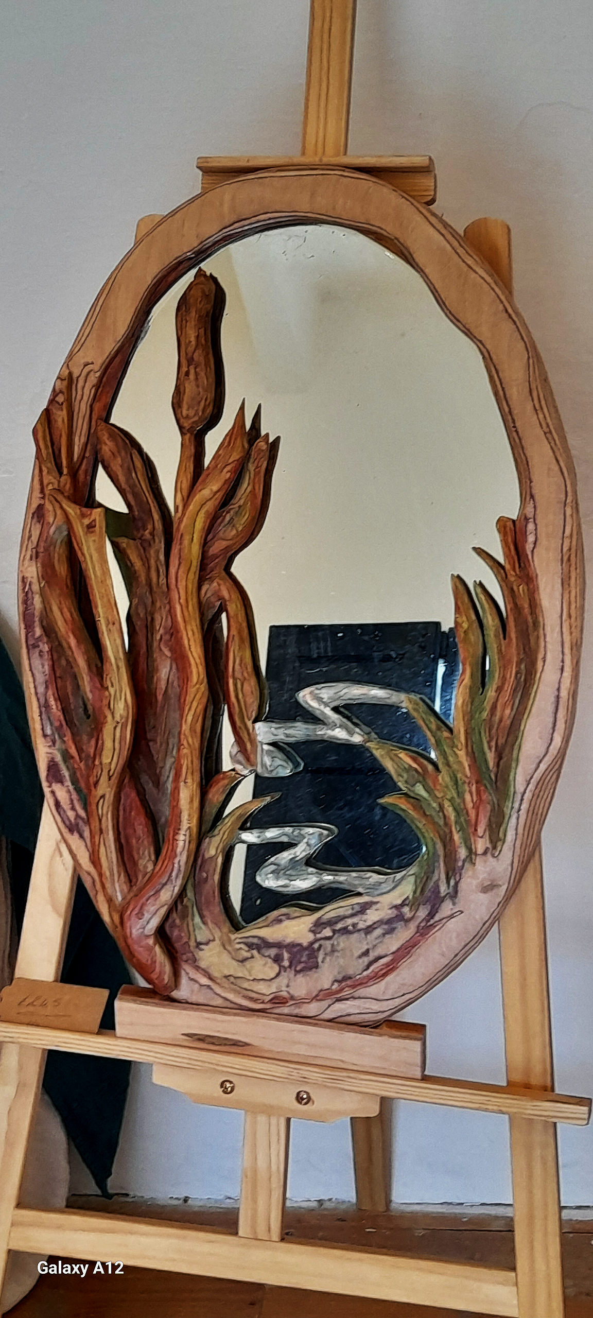 Bullrush+oval+mirror+%C2%A3275.png