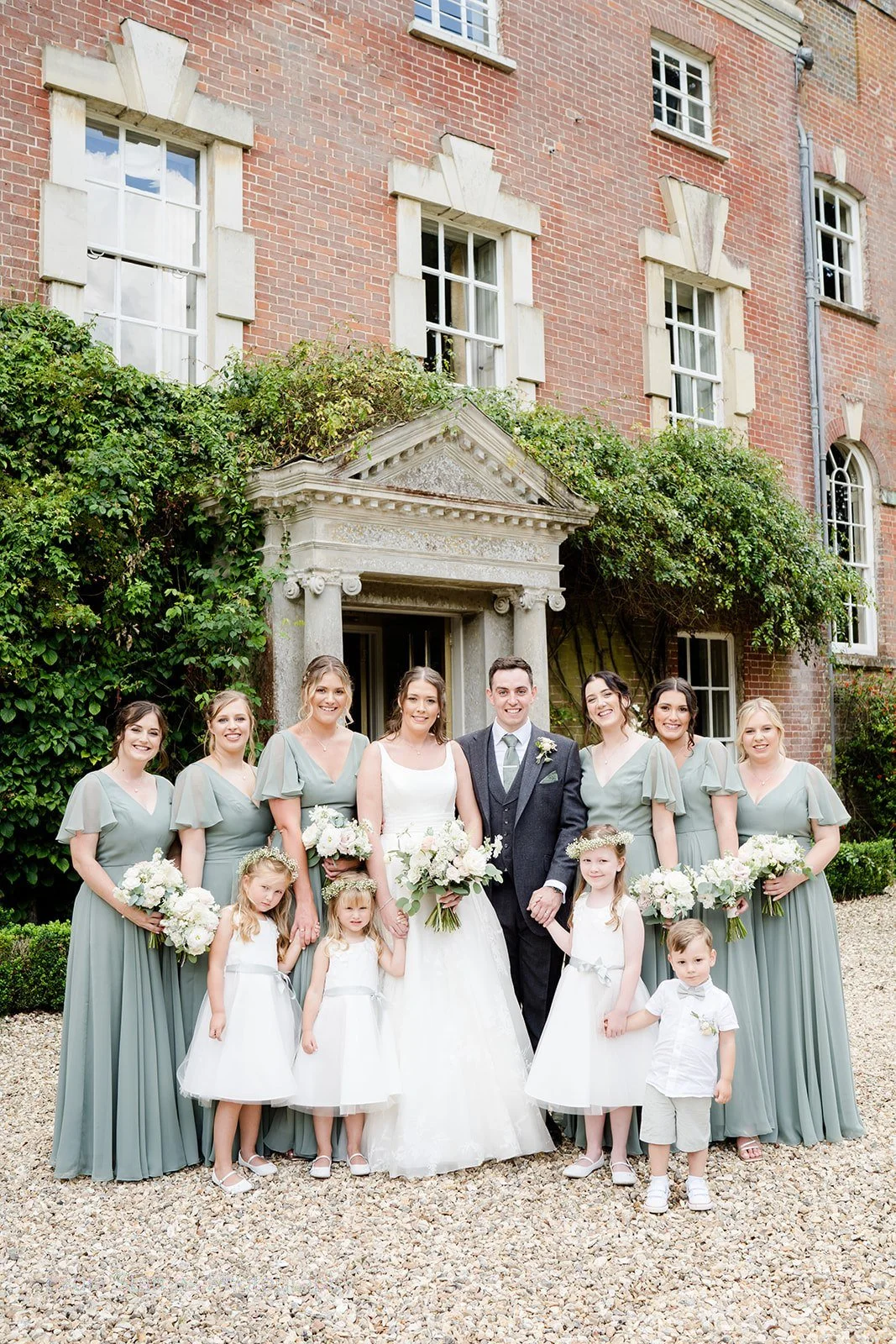 Soft glam bridesmaid makeup by Charlee Hulbert at Cranborne House 10 Castle St