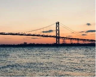 To the Detroit Marathon Runners 