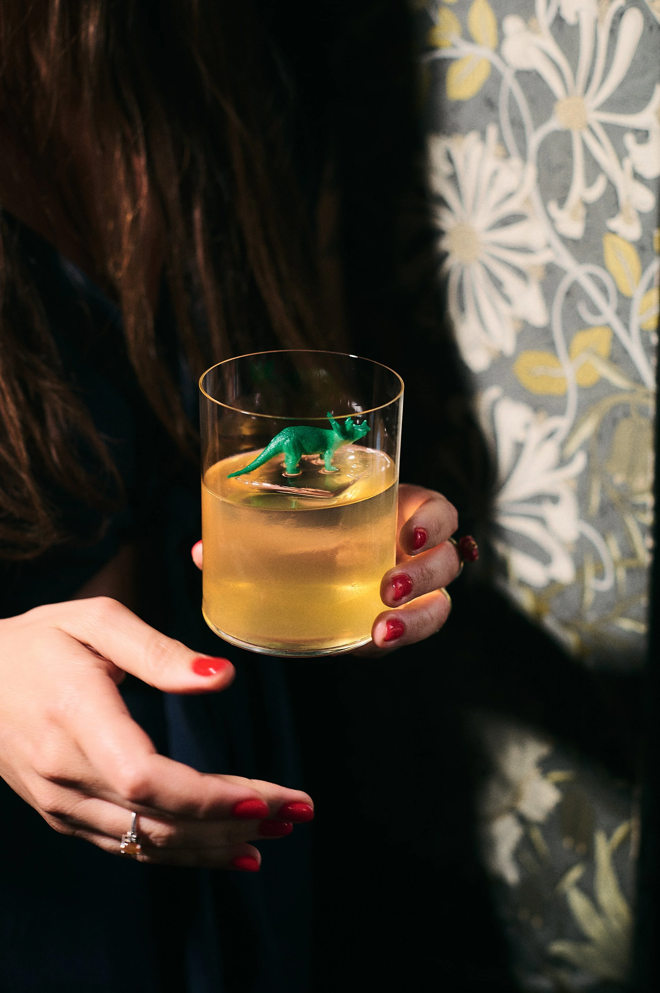 Oasis de Atacama en Bar La Providencia, cóctel con pisco, pajarete, chocolate blanco y manzana verde.
