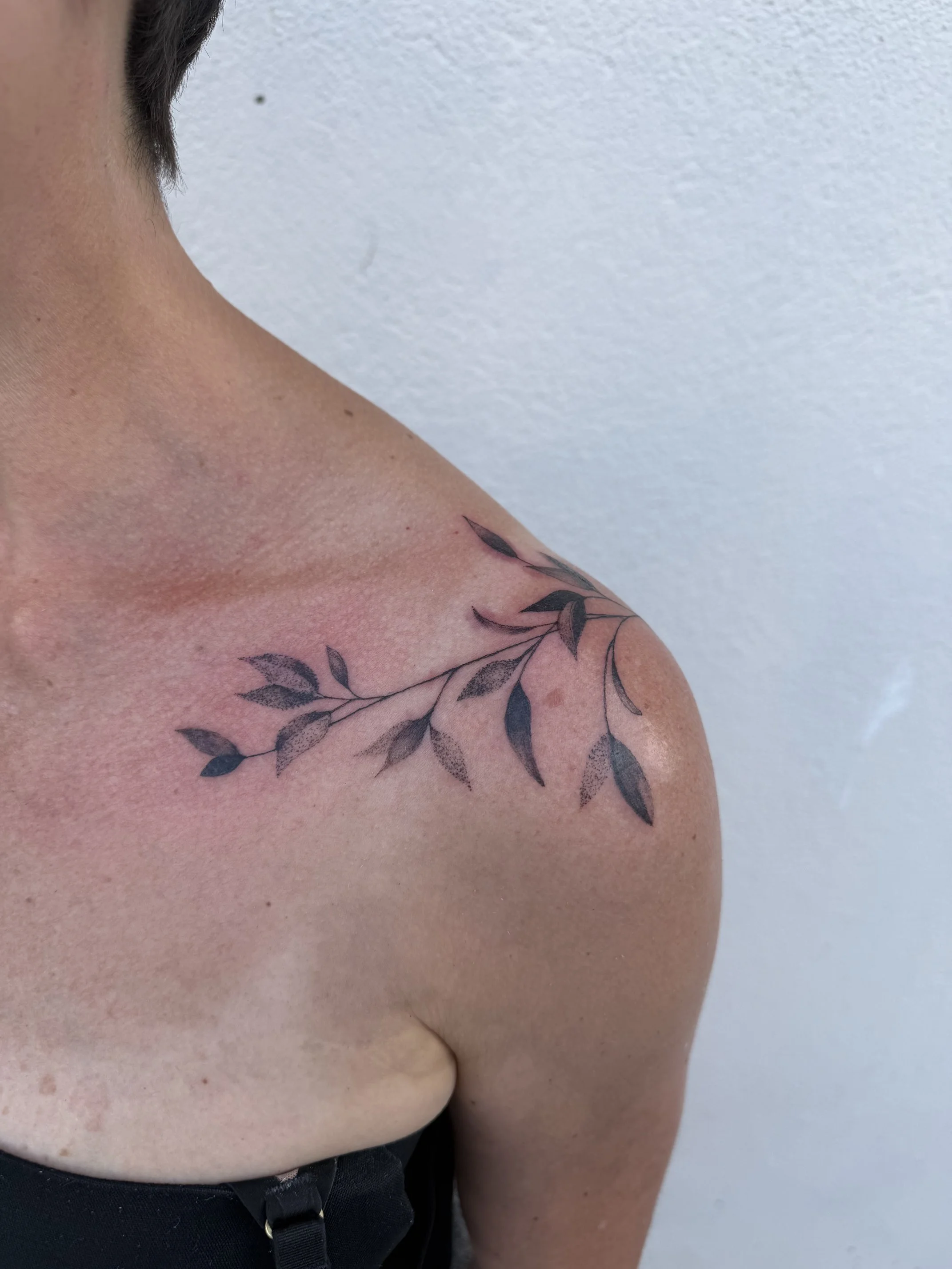 Nature Leaf Shoulder Tattoo by Kelly Cunningham at Handsome Devil Tattoo Company in Saddle Brook, New Jersey.