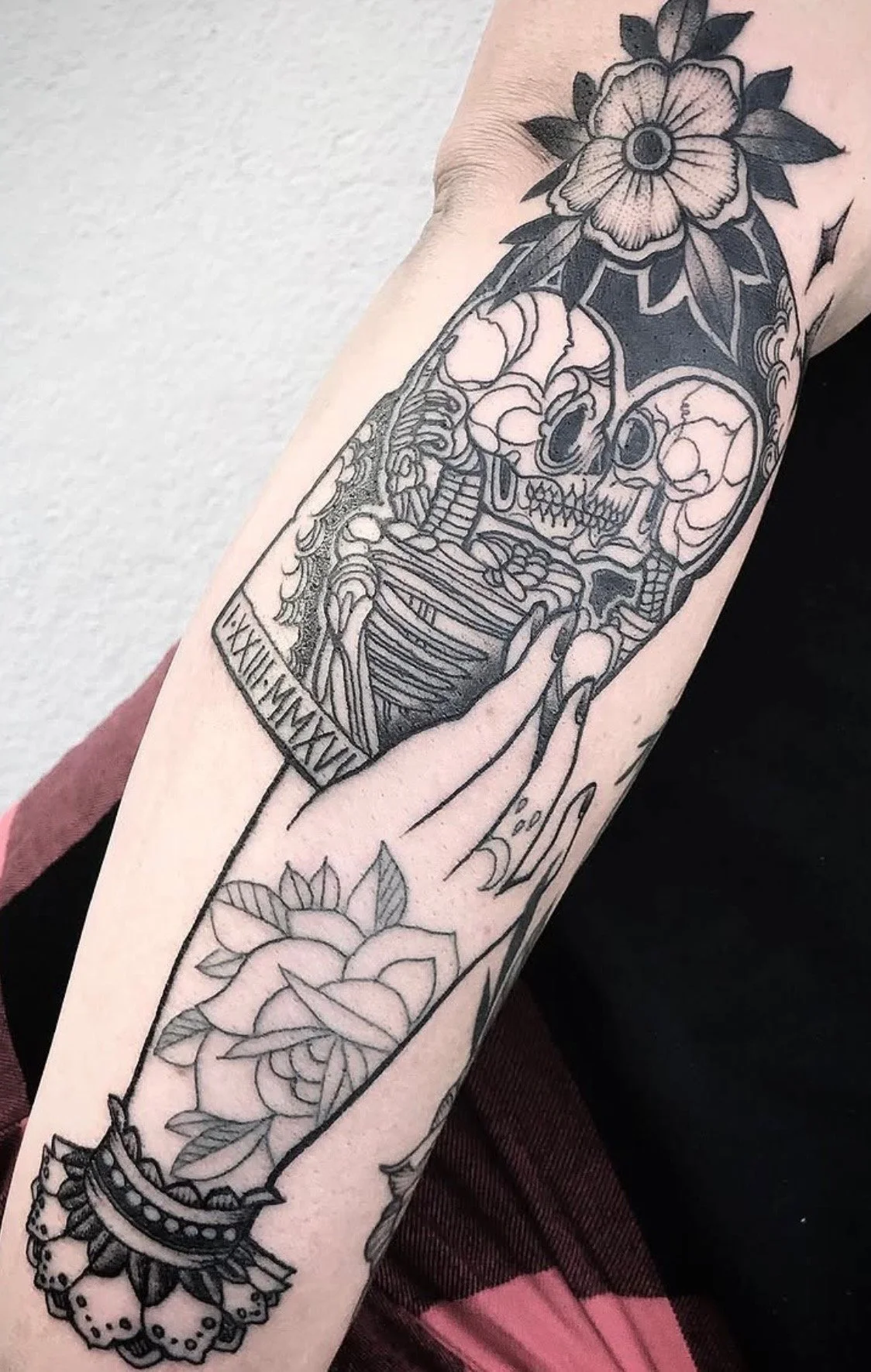 black-grey-the-lovers-tarot-tattoo-russell-kelley-handsome-devil-tattoo-saddle-brook-nj.jpeg