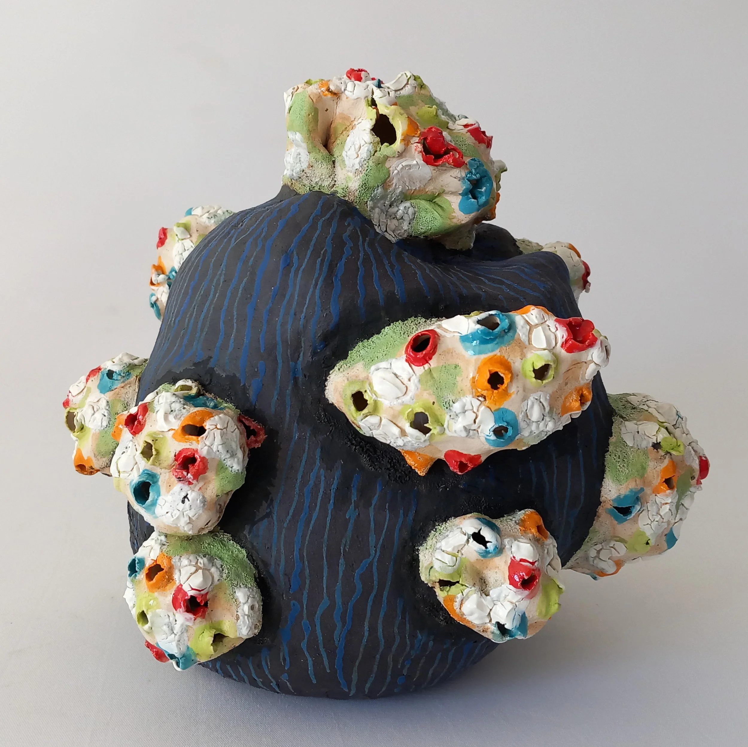 ALLSORTS, 2025, black and white stoneware, underglazes, crawl glaze, 20 x 22 x 18 cm