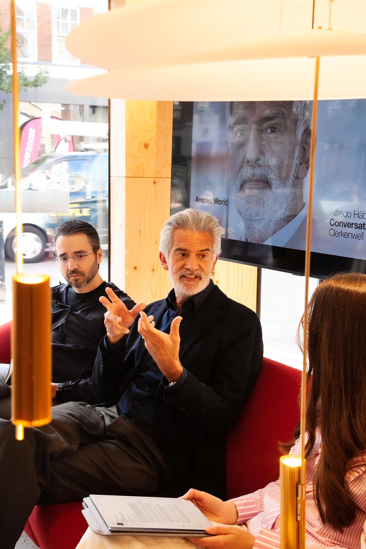 gabi-torres-andreu-world-speaker-closeup-9673.jpg