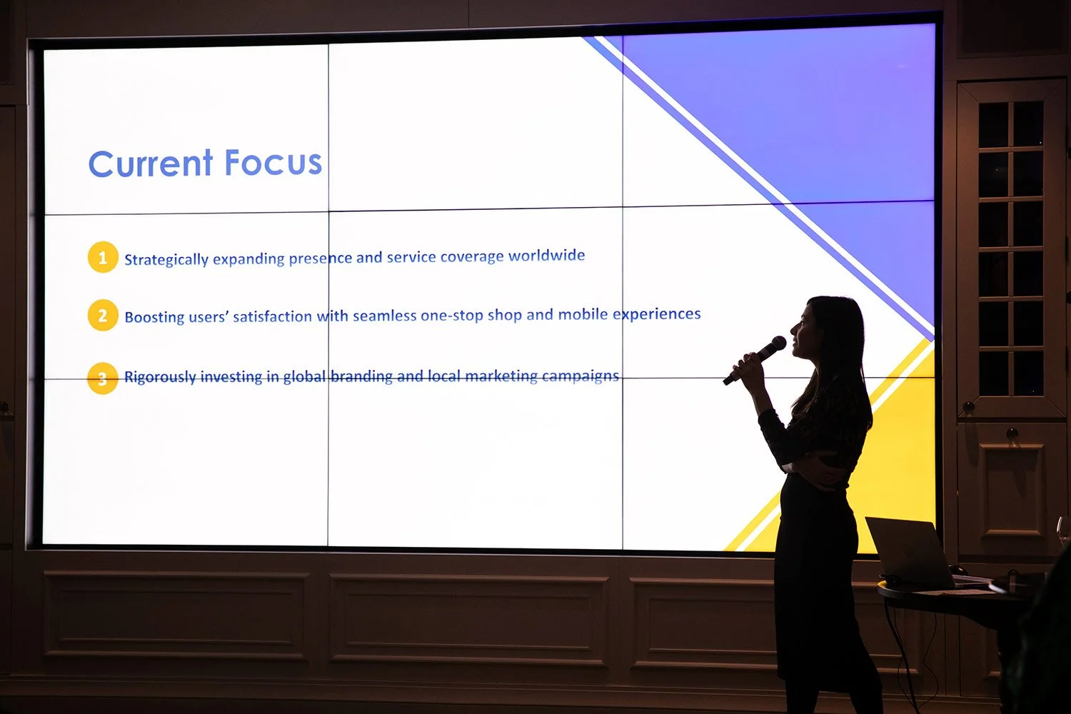 gabi-torres-trip-com-london-event-presentation-2292.jpg