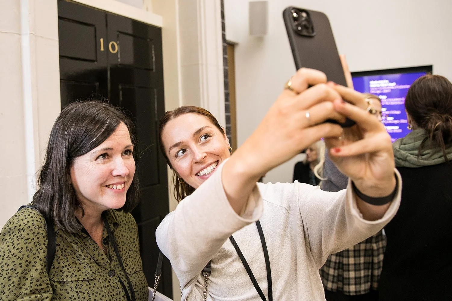 gabi-torres-albert-sustainability-summit-2022-attendee-selfie-1035.jpg