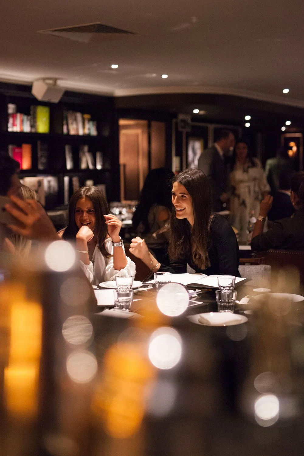 gabi-torres-sumosan-london-dining-guests-9940.jpg