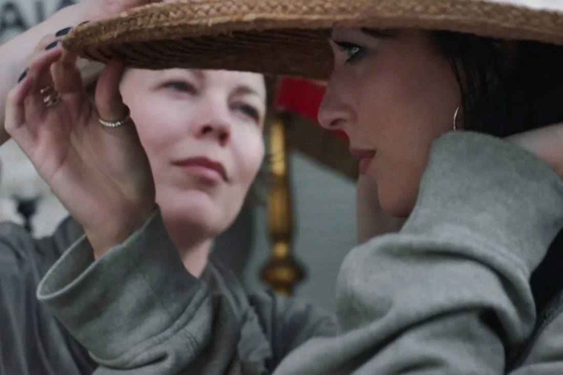 'The Lost Daughter' Review
