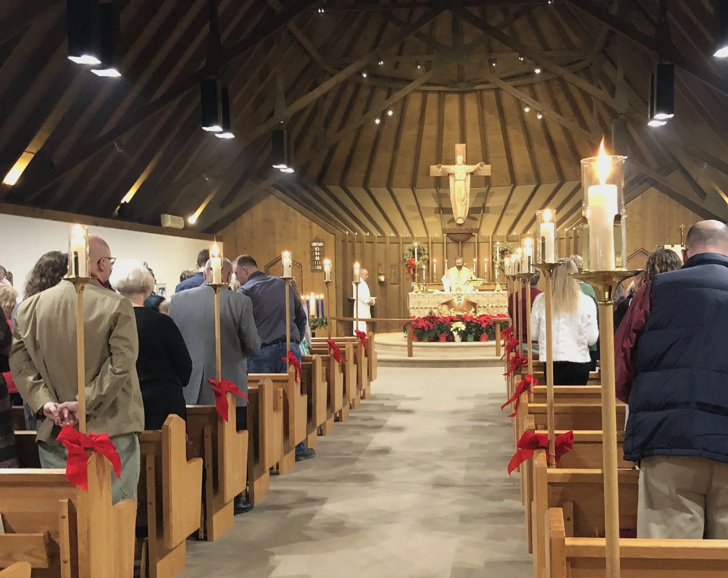 Congregation gathered for Christmas worship at St. Anskar’s Episcopal Church in Hartland, Wisconsin.