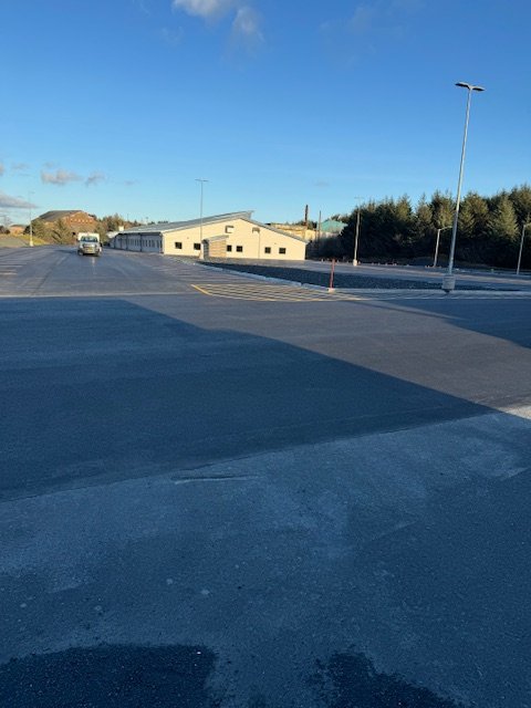 Base Kodiak line striping 