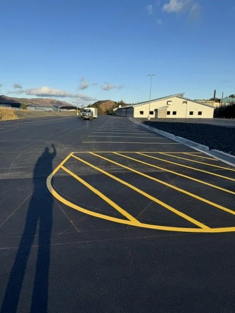 Base Kodiak line striping 