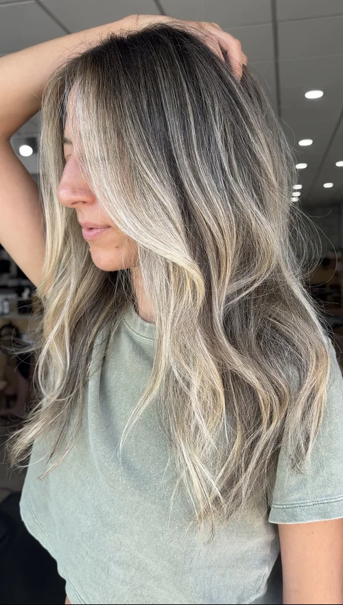 Mikki Auld hair