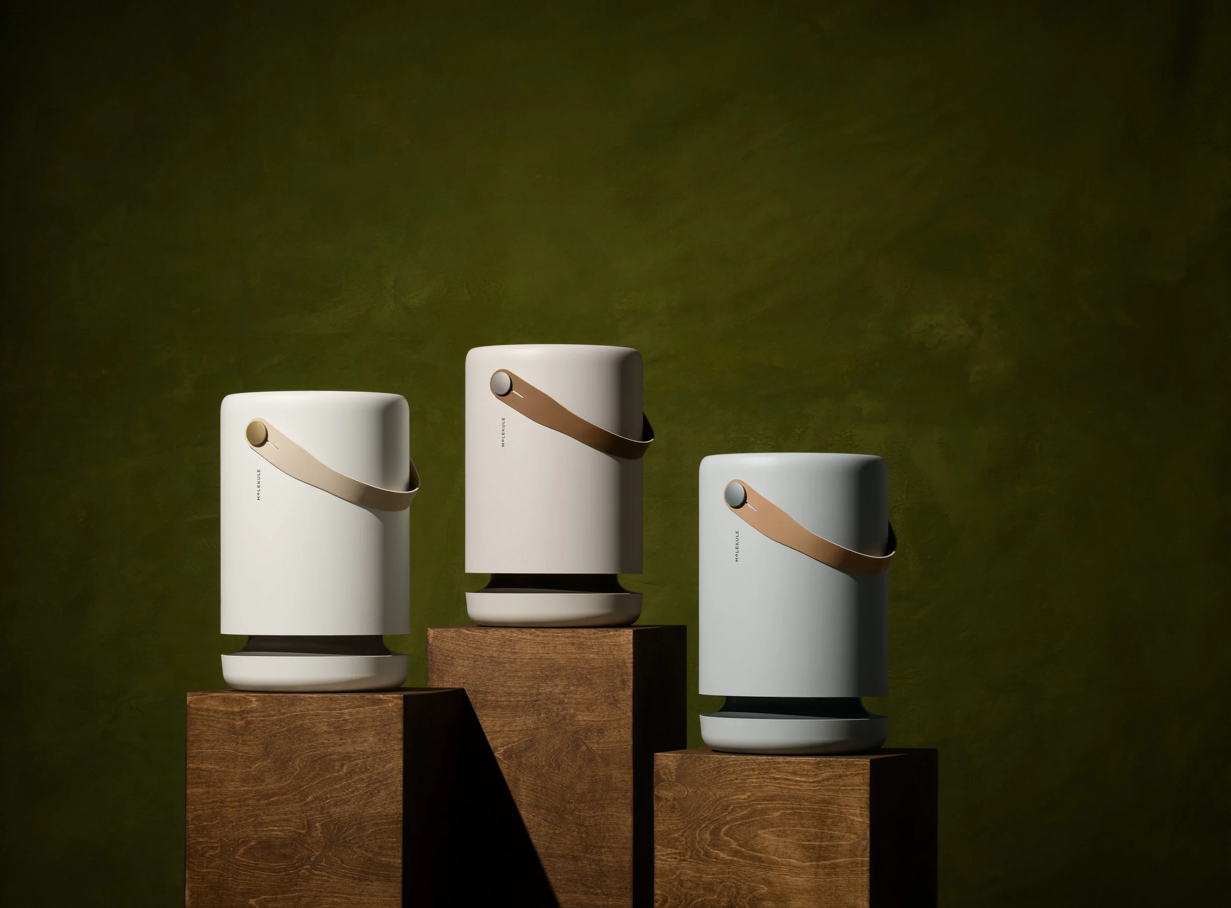 Molekule_07_20_26_Pedestals_001 (2).jpg