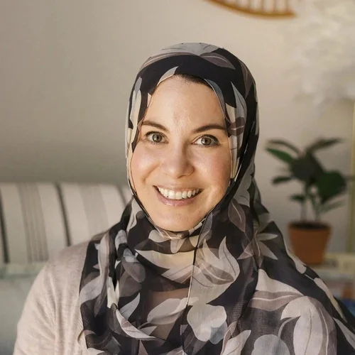 Lori Ismail